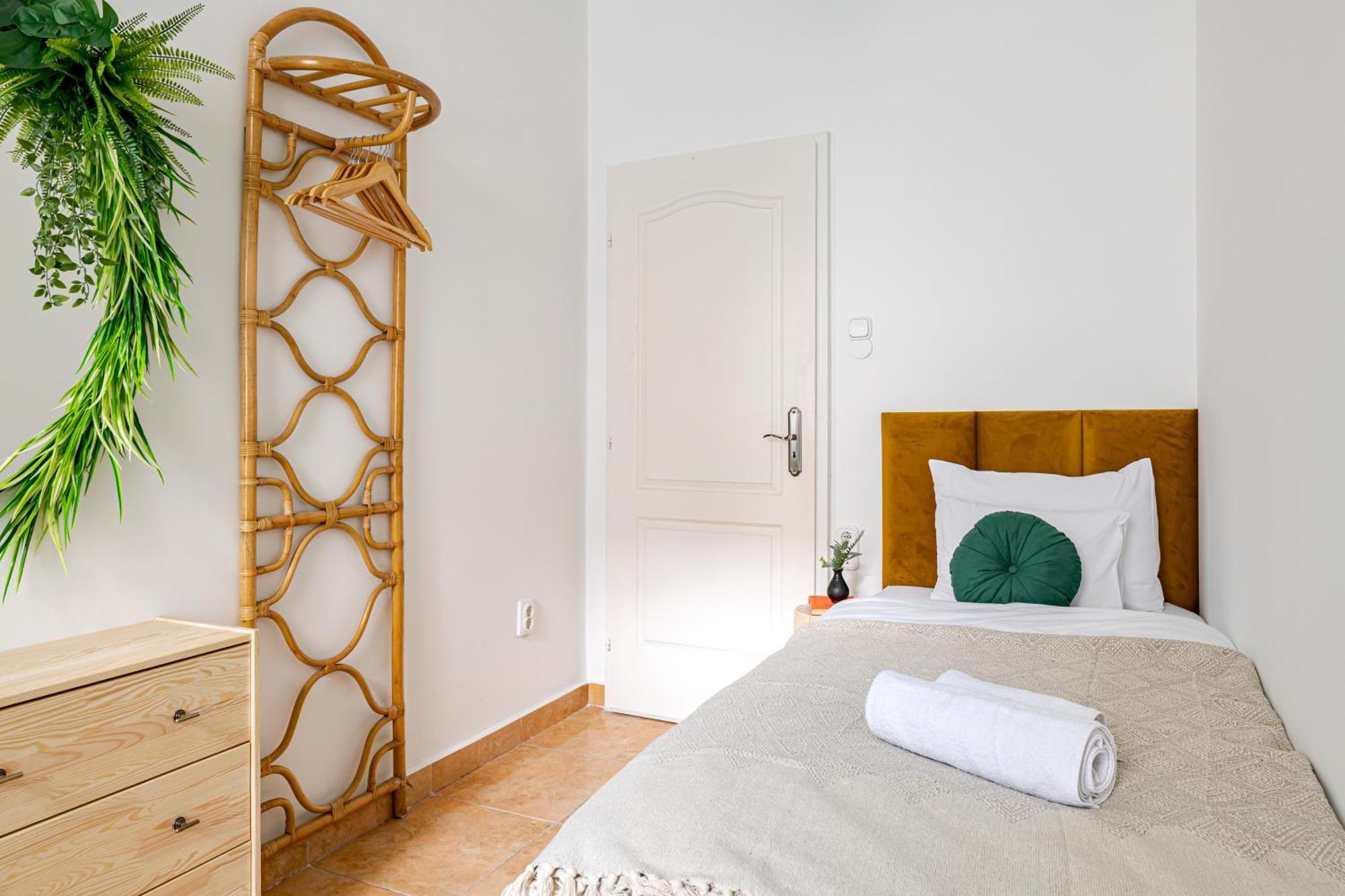 Jungle Aesthetics Downtown Apartman Aircon And Garage Parking Budapeşte Dış mekan fotoğraf