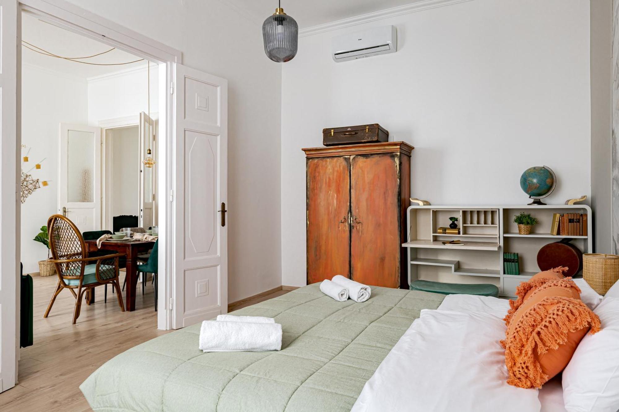 Jungle Aesthetics Downtown Apartman Aircon And Garage Parking Budapeşte Dış mekan fotoğraf