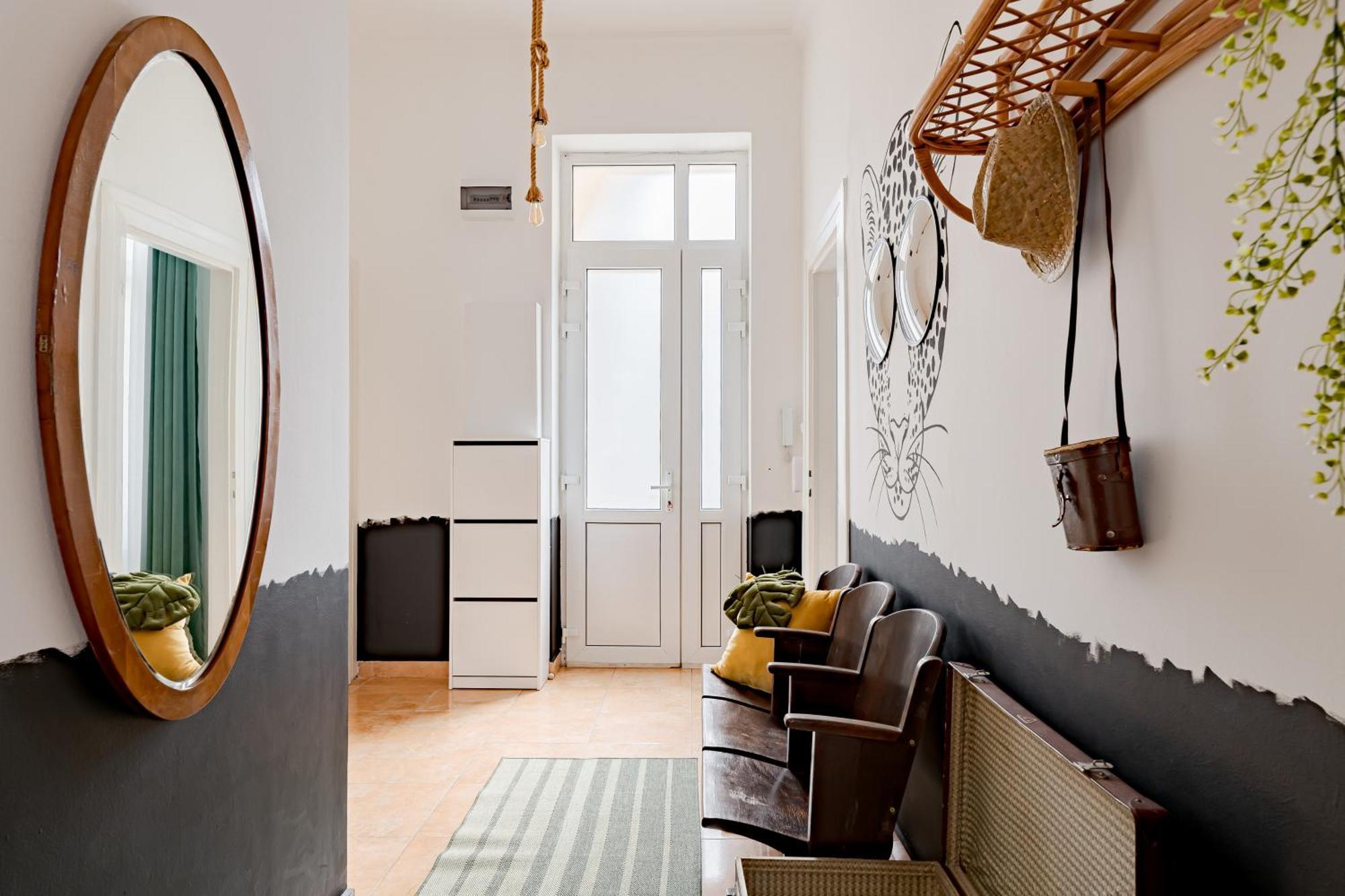 Jungle Aesthetics Downtown Apartman Aircon And Garage Parking Budapeşte Dış mekan fotoğraf